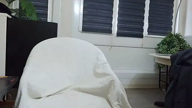 grossecoch online show from 04-02-26, 04:48