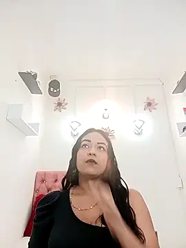 Snapshot of samanthaPuxy chatting on 02-09-25, 08:00 samanthaPuxy online show from 02-09-25, 08:00