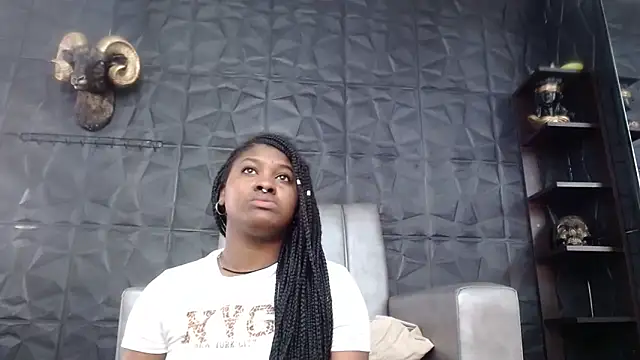 Hanna Fox 69 online show from 11-07-25, 01:00