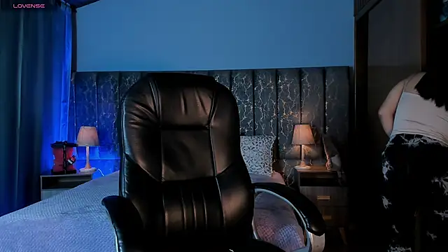 Lea velle online show from 03-10-26, 04:06