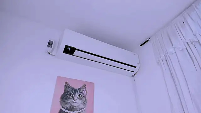 Fernanda brown18 online show from 09-18-25, 09:17