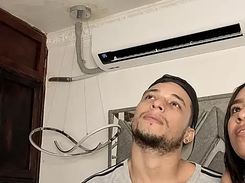 Fernanda brown18 online show from 11-17-25, 12:49