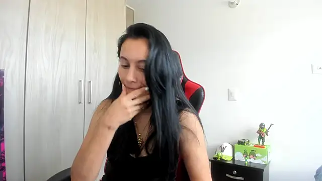 gracekelly12 online show from 09-13-25, 02:17