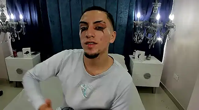 Snapshot of King_Dante_ chatting on 01-28-25, 08:26 King Dante online show from 01-28-25, 08:26