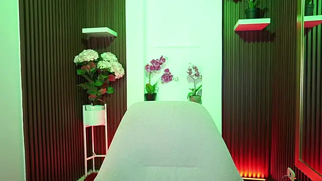 CattleyaScaly online show from 09-25-25, 07:28