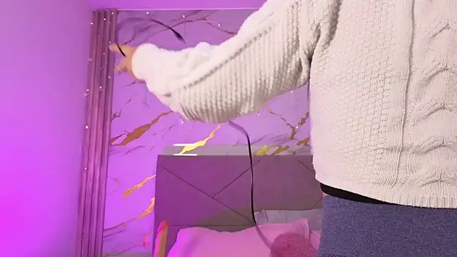 agatha 97  online show from 03-28-26, 02:00