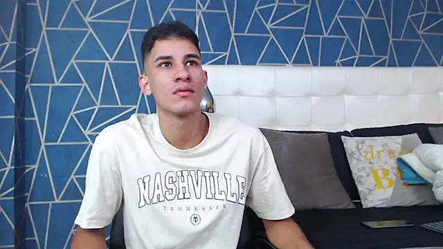 Snapshot of JakeMoxley chatting on 01-24-25, 12:20 JakeMoxley online show from 01-24-25, 12:20