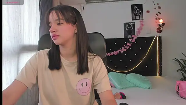 emilyrouxe online show from 03-14-25, 02:19