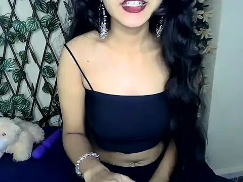 Snapshot of SUZY_FROMUS chatting on 01-18-25, 02:36 SUZY FROMUS online show from 01-18-25, 02:36