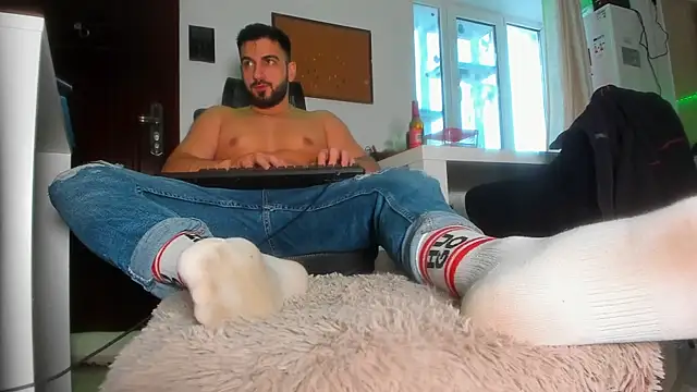 welcometo hell online show from 12-20-25, 06:53