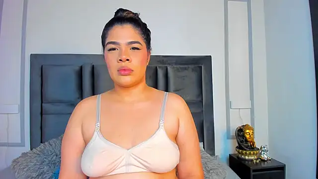 EmmaBecket2 online show from 01-07-25, 03:35