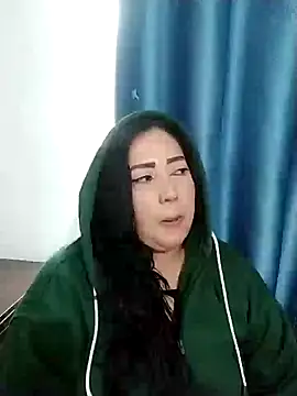 Snapshot of samanta_owenss chatting on 12-23-24, 03:33 samanta owenss online show from 12-23-24, 03:33