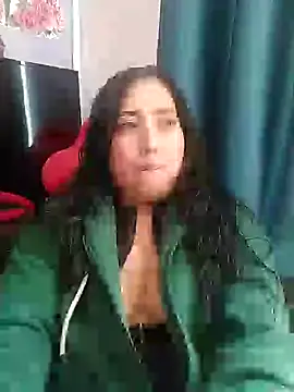Snapshot of samanta_owenss chatting on 02-02-25, 03:28 samanta owenss online show from 02-02-25, 03:28