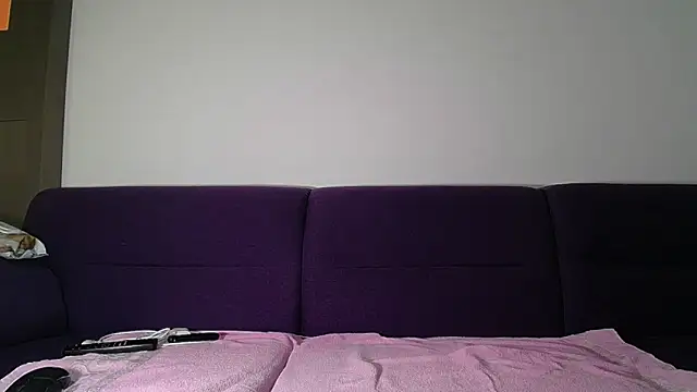 Julianna68 online show from 05-19-26, 01:28