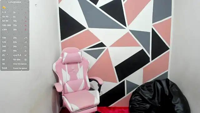 Carol Pinter online show from 09-24-25, 02:42