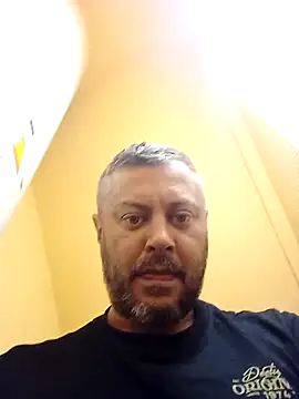 Snapshot of richton62 chatting on 06-29-26, 05:57 richton62 online show from 06-29-26, 05:57
