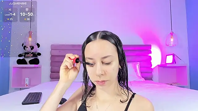 AbyCooper online show from 09-20-25, 01:01