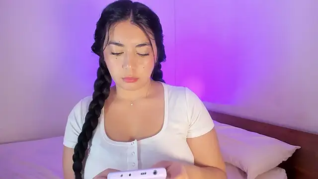  kimtorres   online show from 04-04-26, 04:33