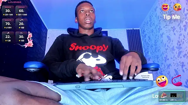 Snapshot of JD_THEBABY chatting on 03-10-25, 12:37 JD THEBABY online show from 03-10-25, 12:37