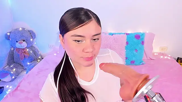 Snapshot of Isa_belaa chatting on 01-26-25, 04:09 Isa belaa online show from 01-26-25, 04:09