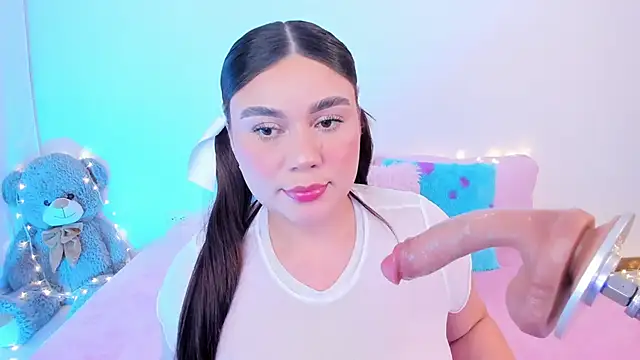 Snapshot of Isa_belaa chatting on 02-09-25, 12:49 Isa belaa online show from 02-09-25, 12:49