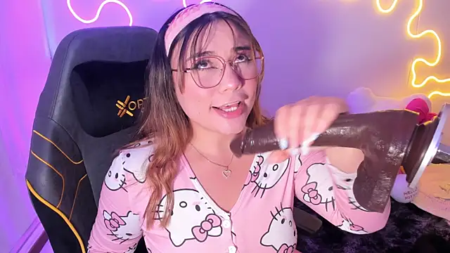 Snapshot of Isa_belaa chatting on 01-13-26, 08:58 Isa belaa online show from 01-13-26, 08:58