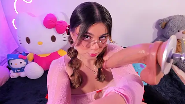 Snapshot of Isa_belaa chatting on 02-07-26, 09:51 Isa belaa online show from 02-07-26, 09:51