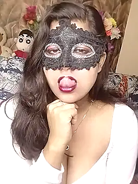 Hottyalia online show from 01-08-25, 06:09