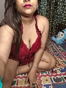 Hottyalia online show from 10-05-25, 12:31