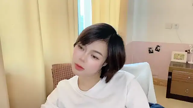 Linda-LL online show from 01-18-26, 05:55