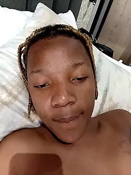 Snapshot of SHANTYBABE chatting on 09-30-25, 12:54 SHANTYBABE online show from 09-30-25, 12:54