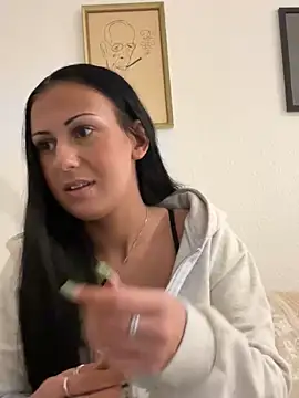 Snapshot of SweNatasha chatting on 01-16-25, 07:20 SweNatasha online show from 01-16-25, 07:20