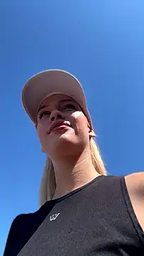 KikiWatson online show from 07-12-26, 06:59