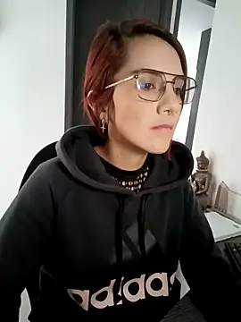 your red rose  online show from 01-13-25, 07:31