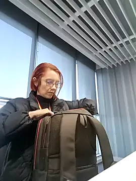 your red rose  online show from 01-30-25, 11:55