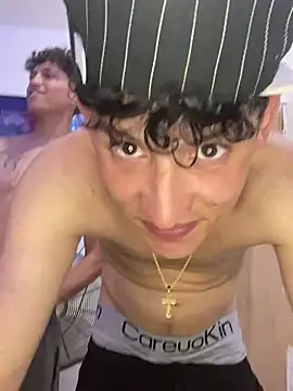 Snapshot of LatinBoysxxx chatting on 01-24-25, 06:46 LatinBoysxxx online show from 01-24-25, 06:46