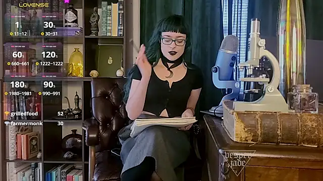 Snapshot of vesperjadex chatting on 01-11-25, 08:21 vesperjadex online show from 01-11-25, 08:21