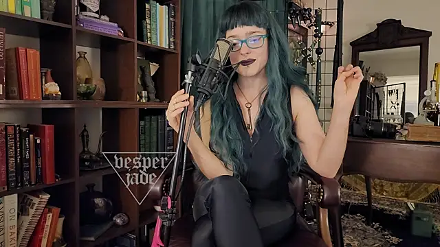 Snapshot of vesperjadex chatting on 10-20-25, 04:02 vesperjadex online show from 10-20-25, 04:02