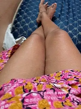 Snapshot of sneha_telugu_girl chatting on 12-28-24, 03:58 sneha telugu girl online show from 12-28-24, 03:58