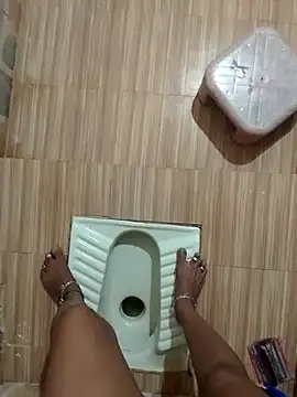 Snapshot of sneha_telugu_girl chatting on 02-22-25, 07:56 sneha telugu girl online show from 02-22-25, 07:56