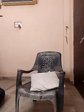 Snapshot of sneha_telugu_girl chatting on 03-04-25, 08:57 sneha telugu girl online show from 03-04-25, 08:57