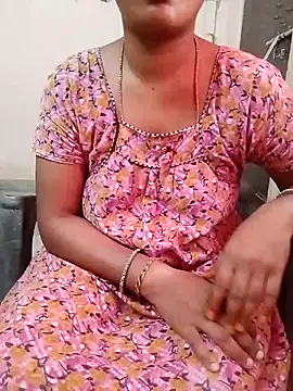 Snapshot of sneha_telugu_girl chatting on 03-18-25, 02:47 sneha telugu girl online show from 03-18-25, 02:47