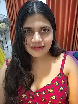 Snapshot of chanu174174 chatting on 06-25-26, 05:07 chanu174174 online show from 06-25-26, 05:07