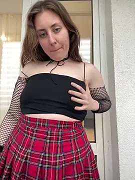 Snapshot of Topvi_ chatting on 04-19-26, 03:00 Topvi online show from 04-19-26, 03:00