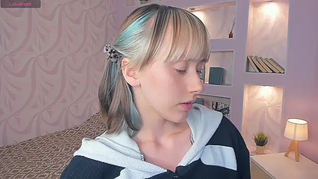EthalBuffkin online show from 07-11-26, 07:27
