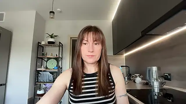 Snapshot of jainesummer chatting on 05-18-26, 08:53 jainesummer online show from 05-18-26, 08:53