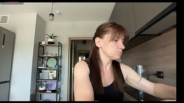Snapshot of jainesummer chatting on 06-03-26, 12:08 jainesummer online show from 06-03-26, 12:08