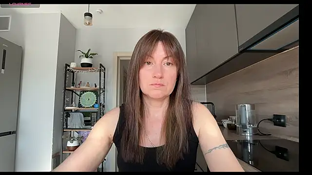 Snapshot of jainesummer chatting on 06-03-26, 02:33 jainesummer online show from 06-03-26, 02:33
