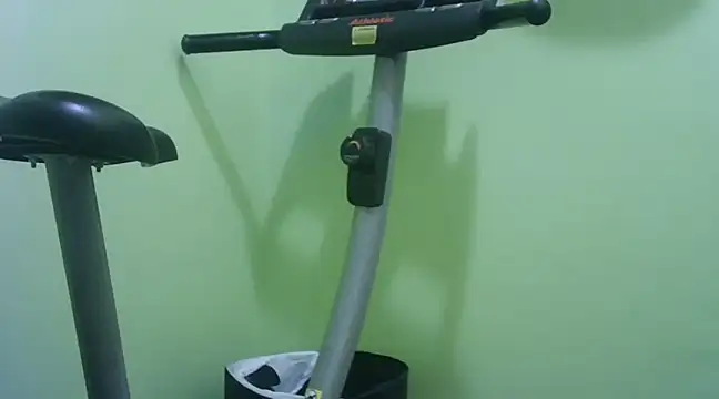 loganwolverine02 online show from 01-04-25, 09:09