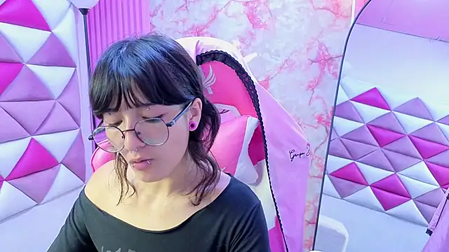 Danny Face online show from 02-19-26, 02:24